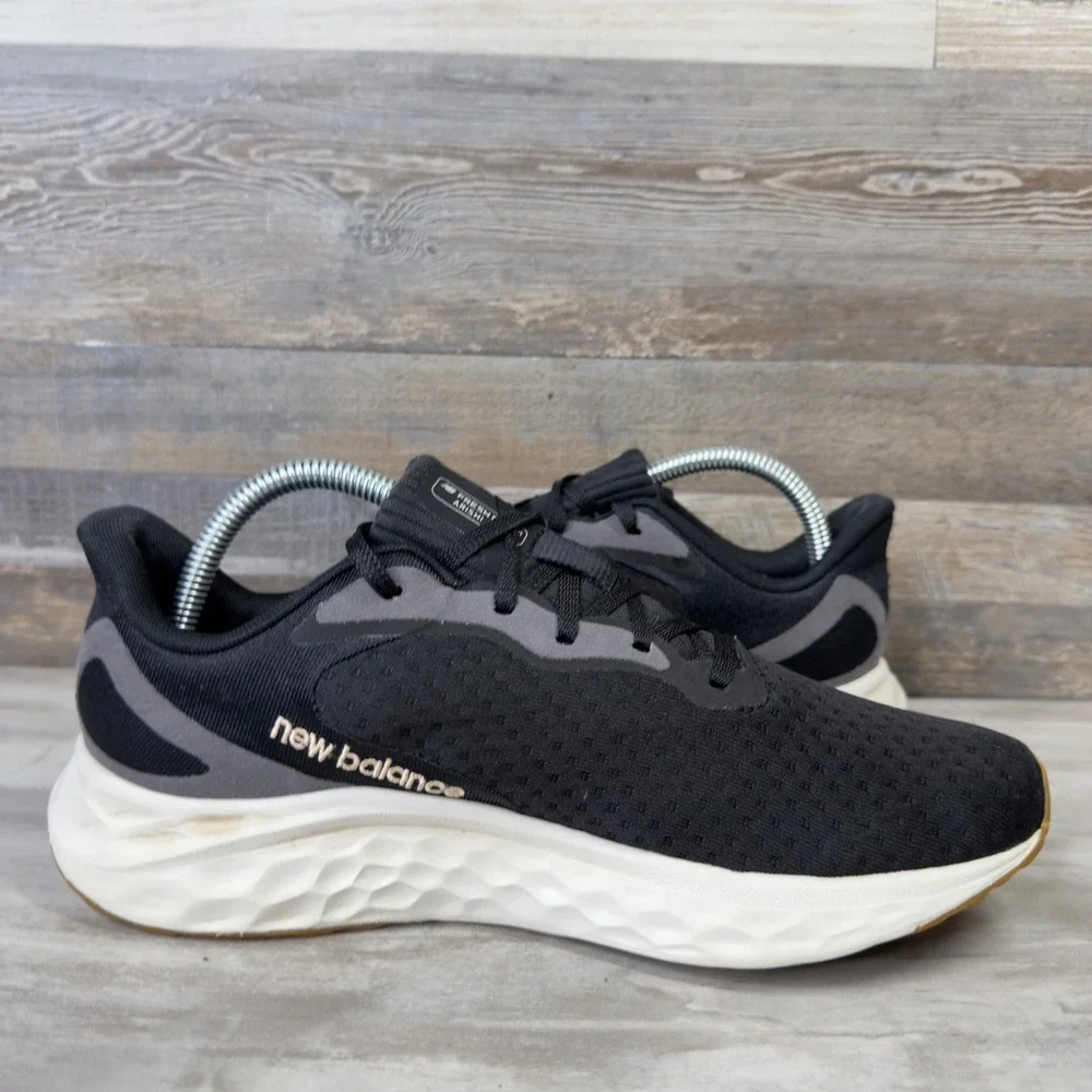 New Balance Fresh Foam Arishi v4 Womens Size 9 Running Shoes WARISBK4 Black